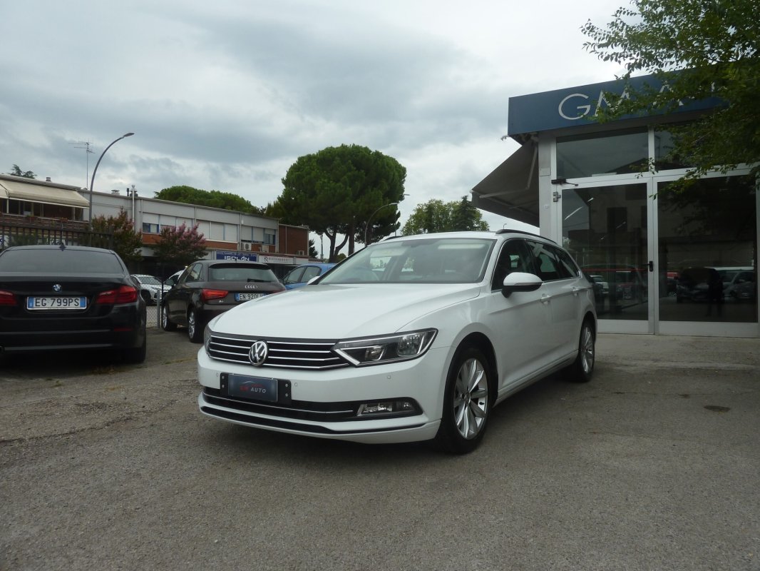 Alfa Romeo Tonale AUTOVEICOLI